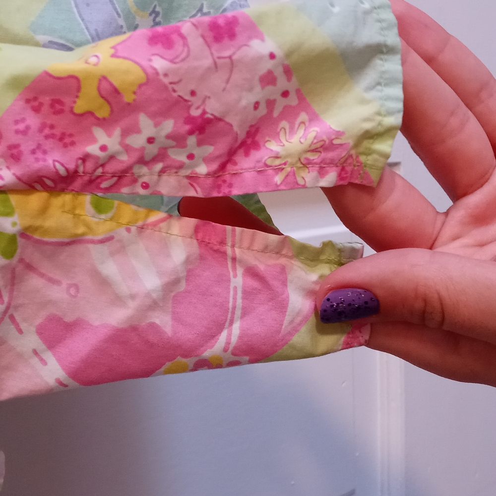 🌴VTG Lilly Pulitzer🌴 - "Surf N Patch" Button Down - Picture 12 of 16